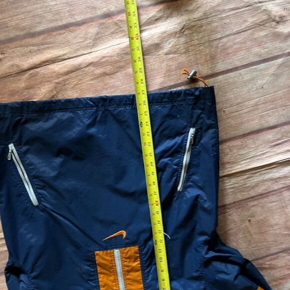Vintage Nike Center Swoosh Windbreaker - Picture 5 of 6